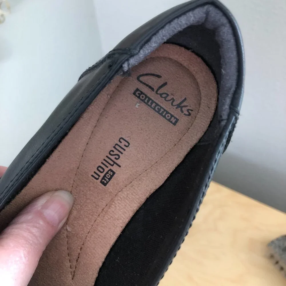 Clark's Collection Loafer Women's size 8.5 Black Ballet Flat Comfort